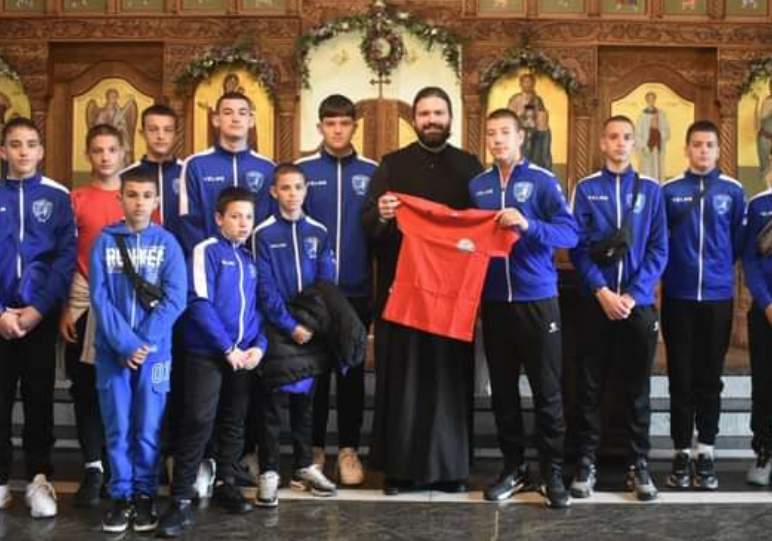 (FOTO) SEMBERCI OČITALI LEKCIJU VELIKANU Klinci Bijeljine "razbili" Bajern