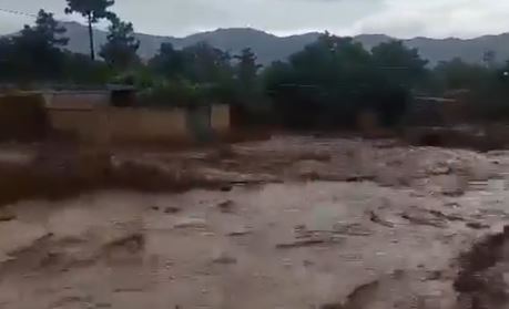 (VIDEO) APOKALIPTIČNI PRIZORI U AVGANISTANU U velikim poplavama poginulo najmanje 300 osoba, među njima najviše žena i djece