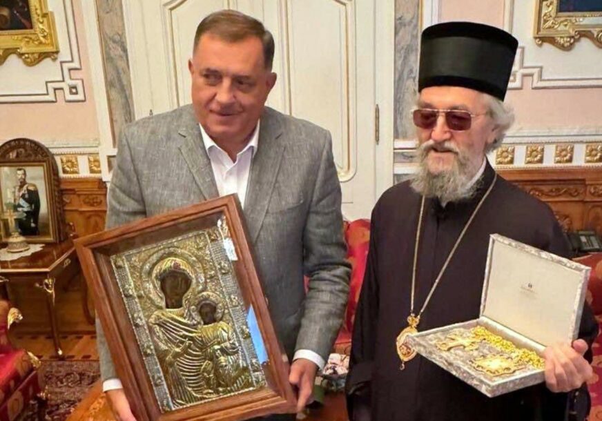 ČESTITAO I DODIK Episkop Јefrem unaprijeđen u arhiepiskopa i mitropolita banjalučkog