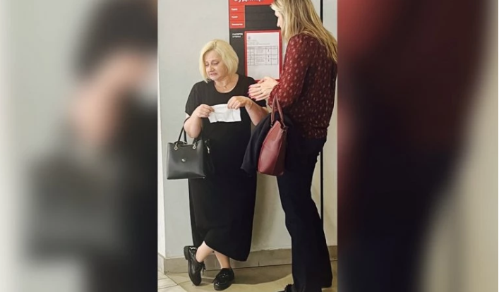 MAJKA ANDRIJE ČIKIĆA, DJEČAKA UBIJENOG U "RIBNIKARU", SLOMILA SE NA SUĐENJU KECMANOVIĆIMA "Kao da se nama sudi... Ne mogu više...!"