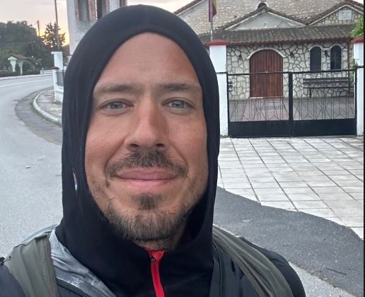 (VIDEO) NIKOLA SAOPŠTIO RADOSNE VIJESTI Aparat za onkologiju stigao u Srbiju!