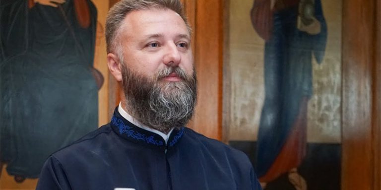 SVEŠTENIK OČITAO LEKCIJU Evo šta raditi kada se svekrva i snaja ne vole