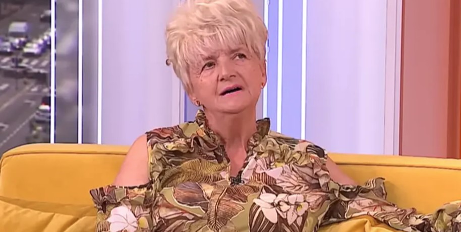(VIDEO) NEVJEROVATNA ŽIVOTNA PRIČA Nakon rođenja, majka je ovu ženu poklonila jetrvi: Sudbina se ozbiljno poigrala sa njom