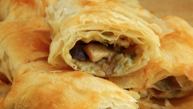 RECEPT DANA Posna pita s prazilukom i šampinjonima