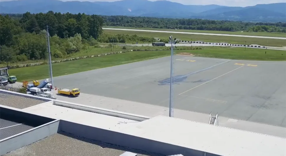 NEKADA OBARALI REKORDE Bh. aerodrom pred zatvaranjem: Stanje alarmantno