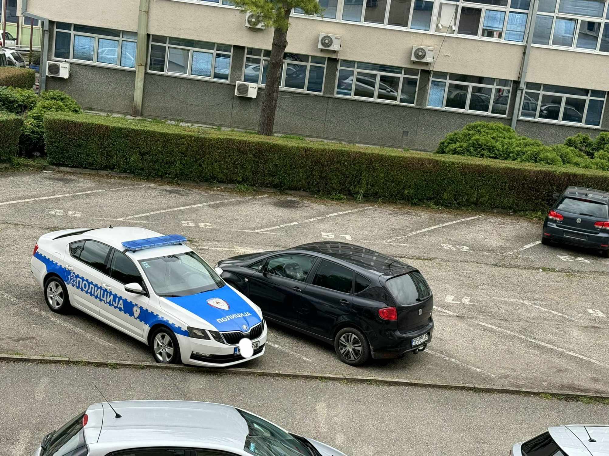 TOKOM BJEKSTVA PROMIJENILI VIŠE VOZILA Uhapšen Gruzijac zbog pljačke 2 miliona KM u Banjaluci