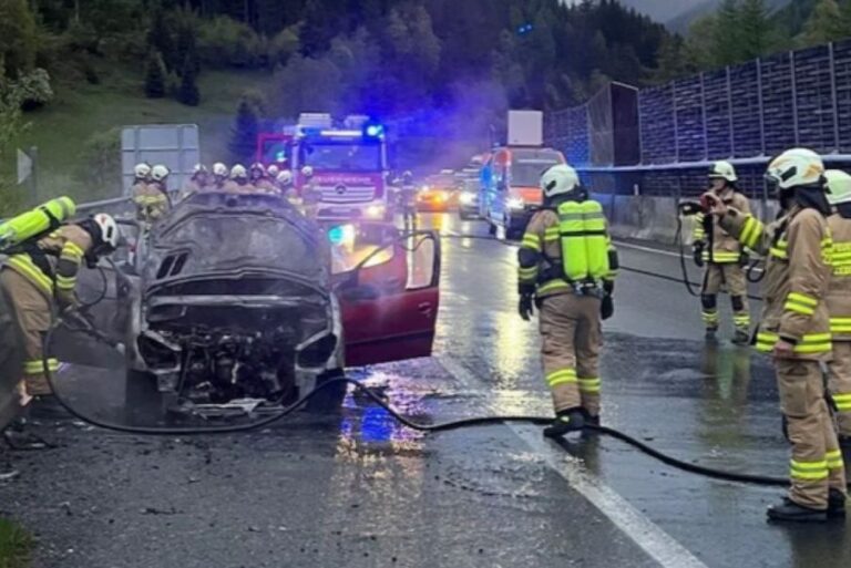 DRAMA U AUSTRIJI Zapalio se automobil vozaču iz BiH u tunelu: Na teren izašlo čak 25 vatrogasaca