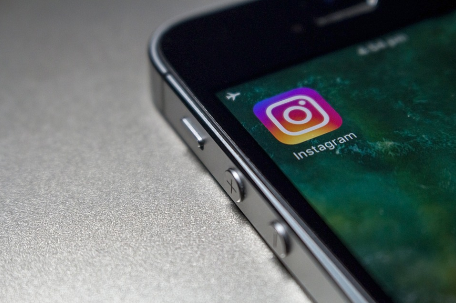 INSTAGRAM UVODI NOVE MJERE Posebno su usmjerene na tinejdžere