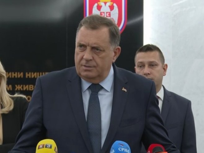(VIDEO) SRAMAN ČIN, NISAM TO OČEKIVAO Predsjednik Srpske izričit o Izbornom zakonu, a onda se dotakao i podrške Crne Gore rezoluciji o Srebrenici