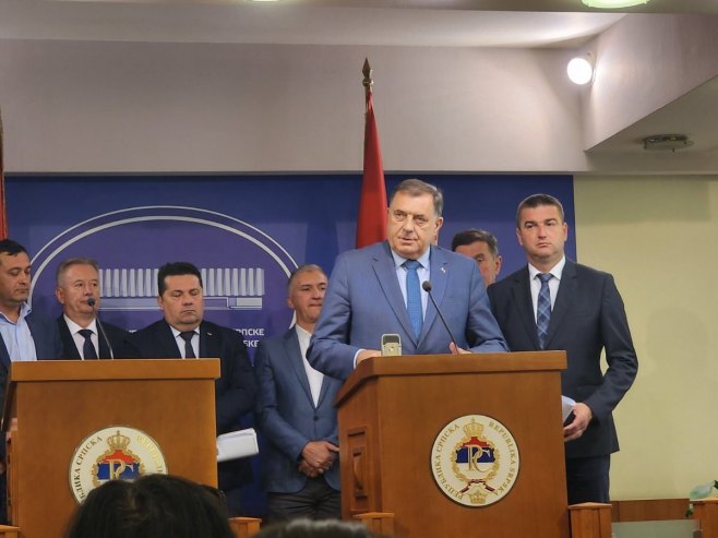 DODIK SE OBRUŠIO NA OPOZICIJU Predsjednik Srpske nakon sastanka o Izbornom zakonu: Kukavčki čin, ne interesuju ih građani Srpske