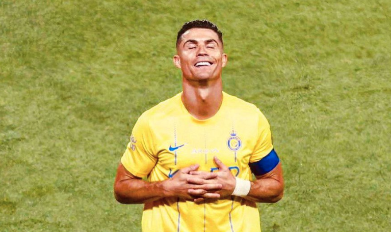 (VIDEO) HET-TRIK KRISTIJANA RONALDA! Portugalac perfektnim potezom začinio fudbalsko veče