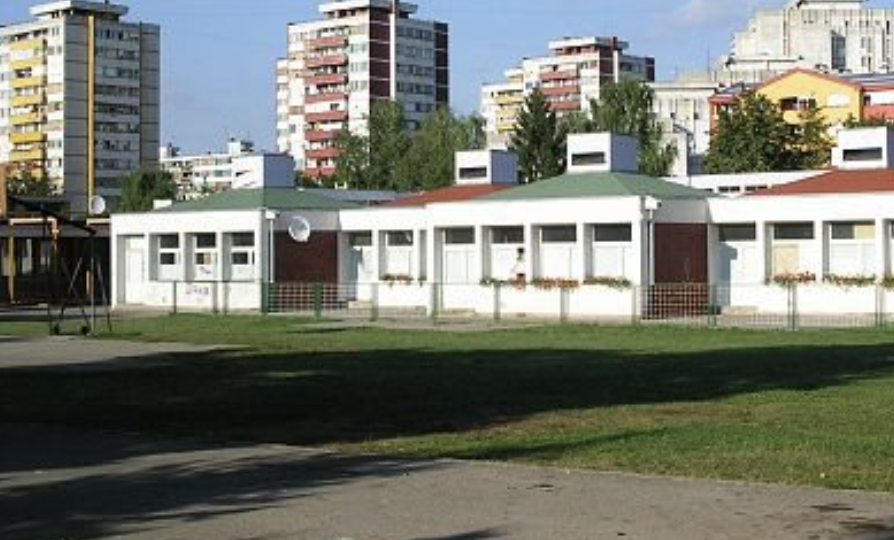 BRUTALNO PRETUČEN MALOLJETNIK U BANJALUCI Oglasila se direktorka škole i otkrila mogući uzrok okršaja