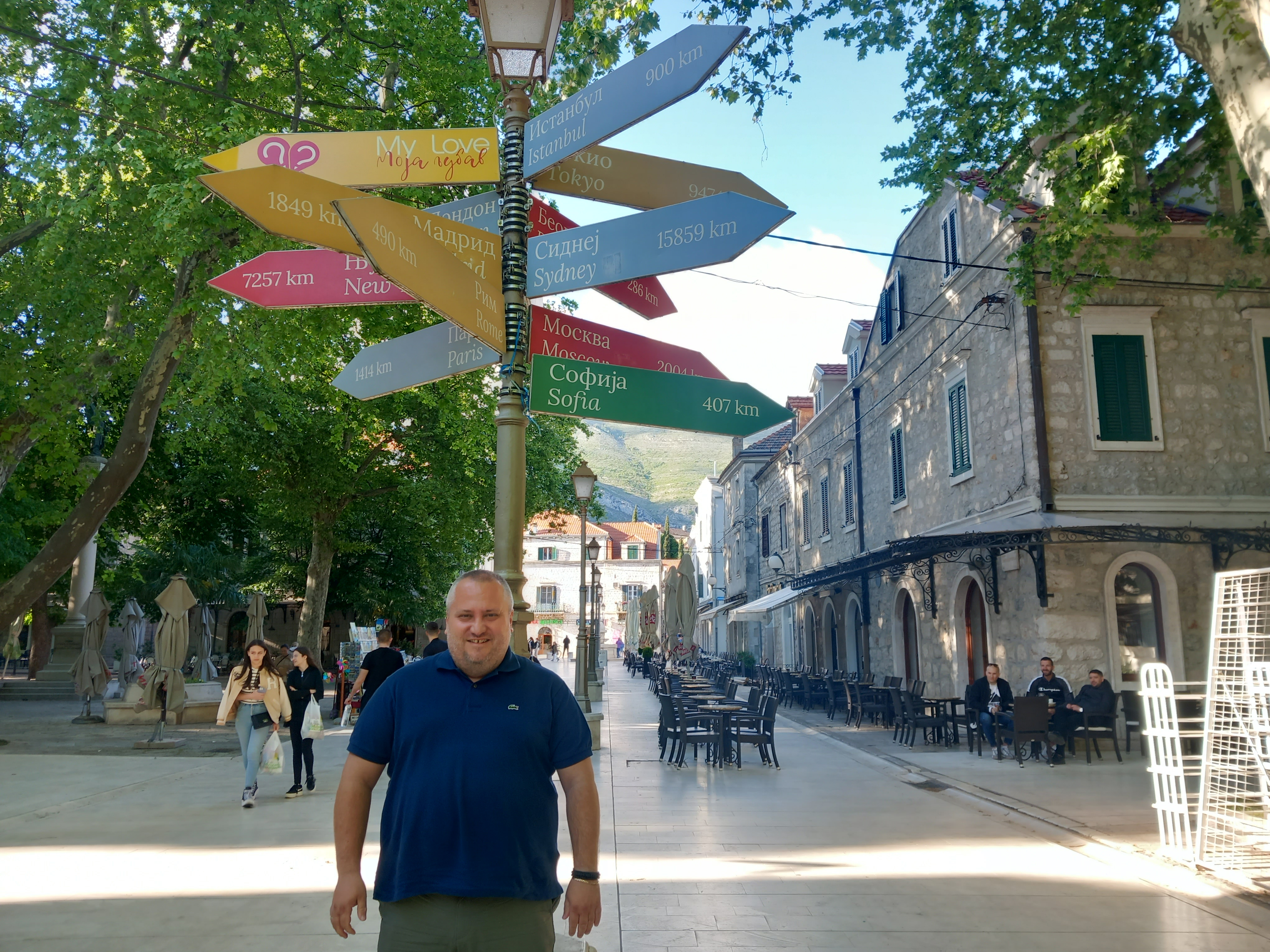 (FOTO) "SUŠTINA ŽIVOTA NA ZAPADU JE PIDŽAMA I RADNO ODIJELO" Dejan Jokanović nakon 25 godina života u Kanadi vratio se u Trebinje: Sa sobom donio "posebnu ljubav"