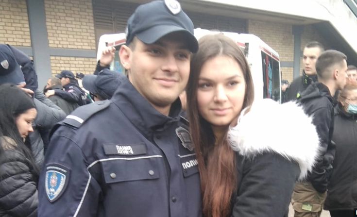 ONA NAPISALA SASTAV O ŽRTVAMA U "RIBNIKARU", A UVEČE NJU I BRATA UBIO UROŠ BLAŽIĆ Potresne riječi Kristine Panić: Djevojčica "očitala lekciju" svim roditeljima i cijeloj Srbiji