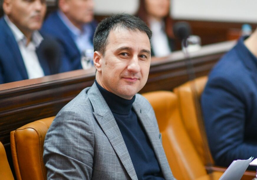 MILOŠEVIĆ DEMANTOVAO STANIVUKOVIĆA: SPS je inicirao rekonstrukciju Subotičke ulice