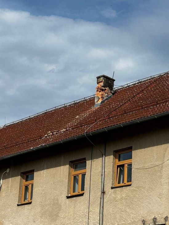 (FOTO) ZEMLJOTRES UZNEMIRIO GRAĐANE Pogledajte kakvu je štetu izazvao potres koji je jutros pogodio BiH i Hrvatsku