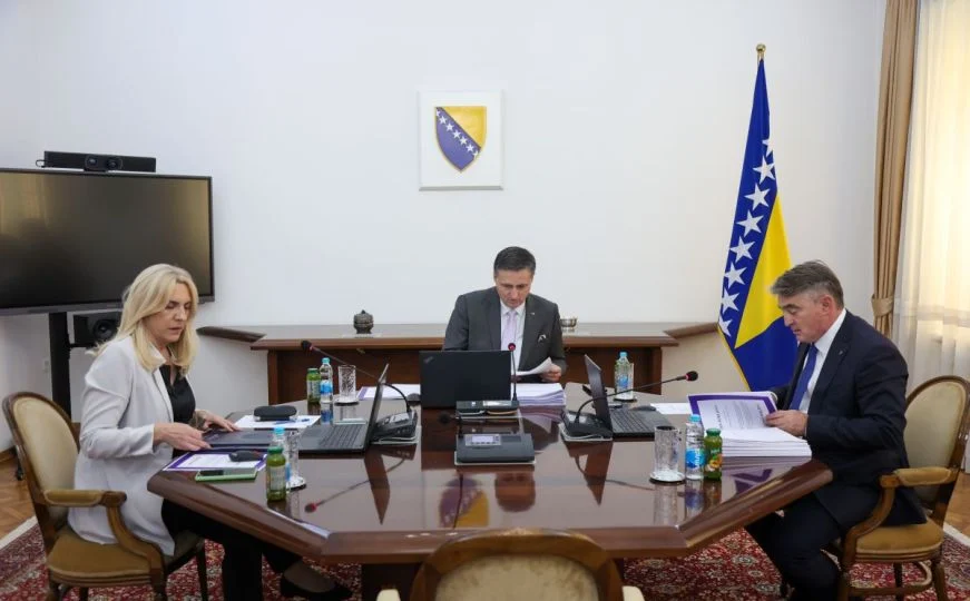 ODRŽANA SJEDNICA PREDSJEDNIŠTVA BiH Uspješno usvojeno nekoliko zaključaka