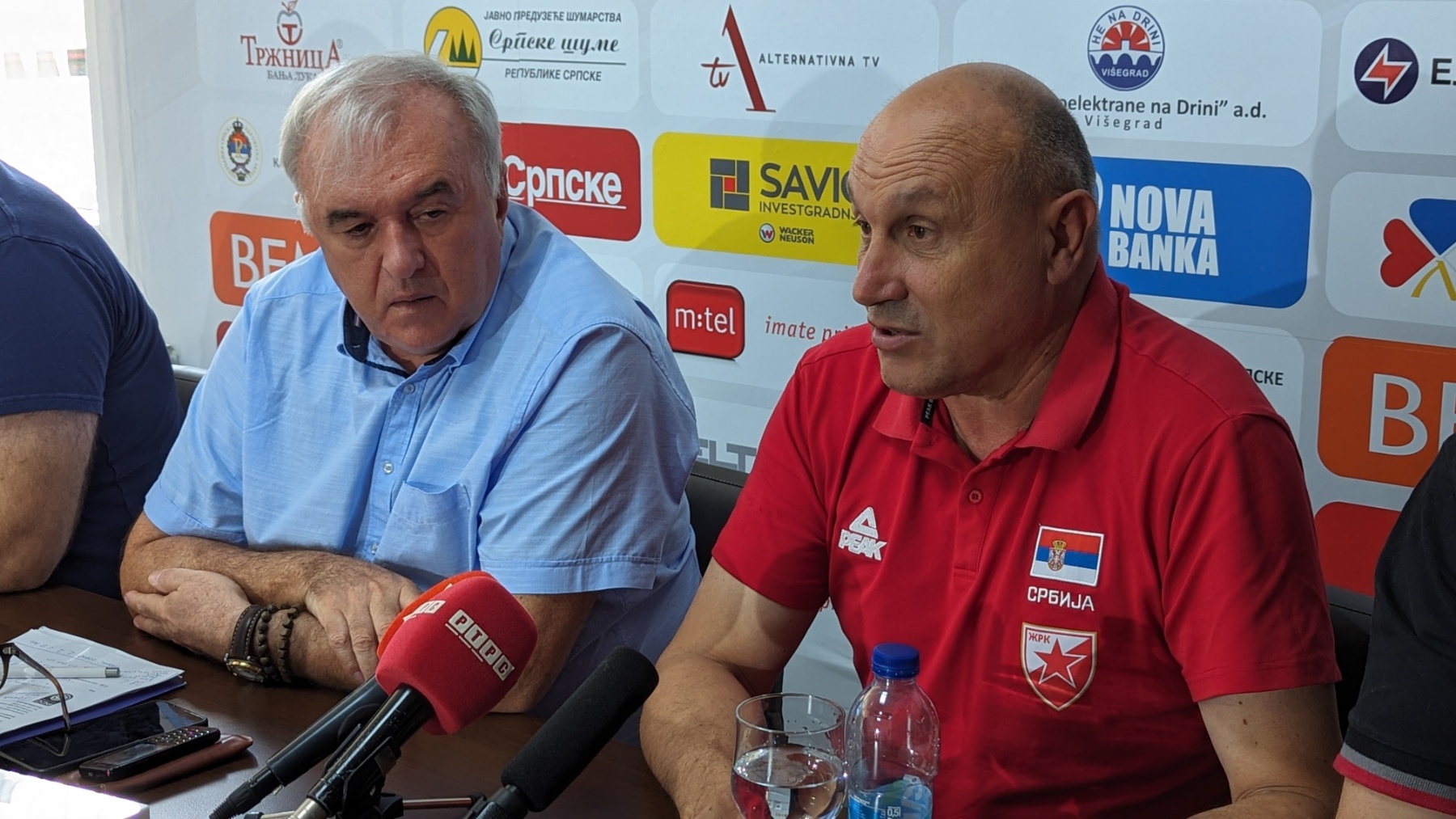 SVESRPSKI KUP ZA RUKOMETAŠE I RUKOMETAŠICE IGRA SE 12/13. SEPTEMBRA Spektakl u Banjaluci, Voša i Partizan za Superkup Srbije