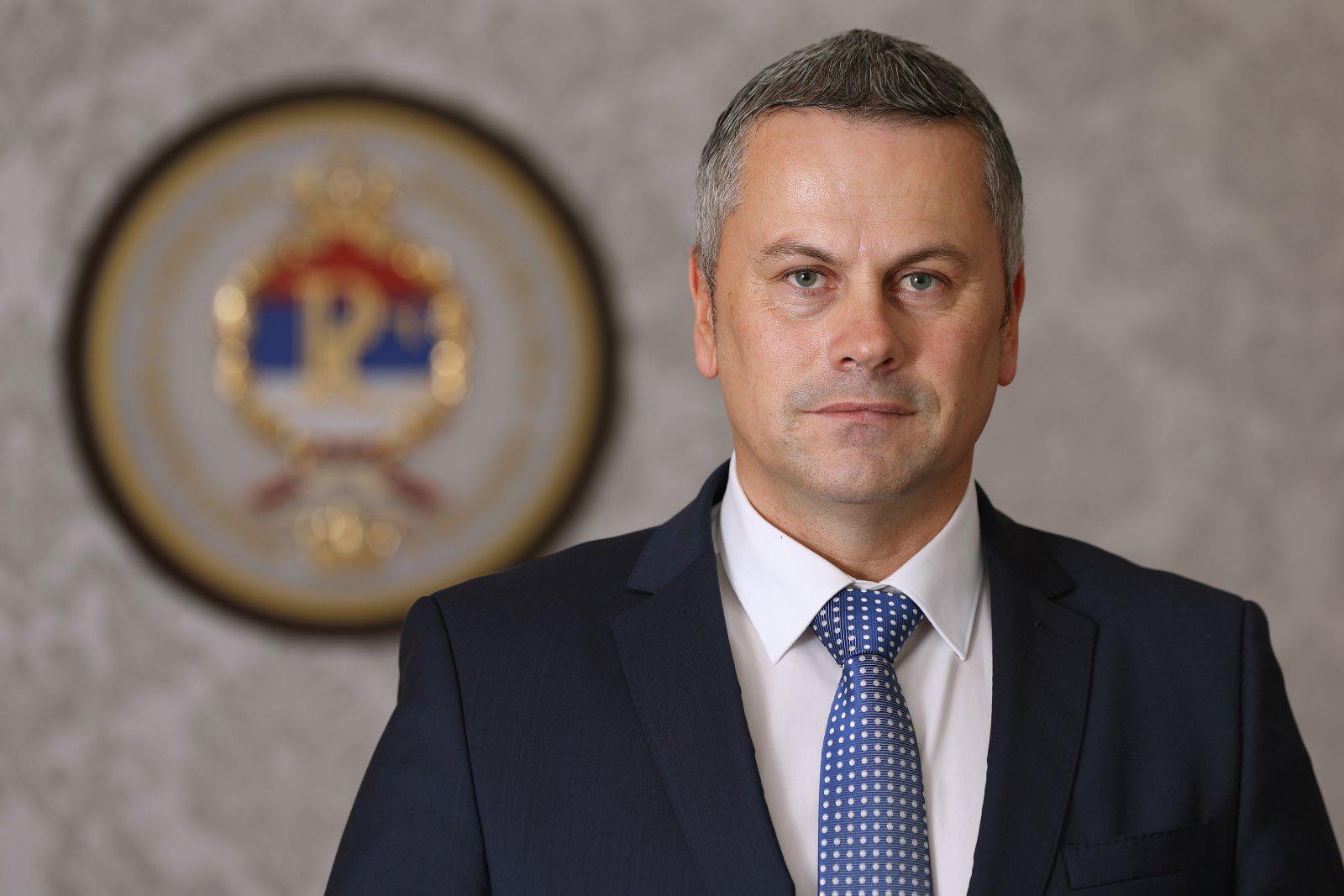 (FOTO) "NASELJA BEZ VODE, GRADONAČELNIK GLUMI PLANINARA" Gligorić: Kod Stanivukovića je sve vještačko, osim želje da vlada i bude obožavan