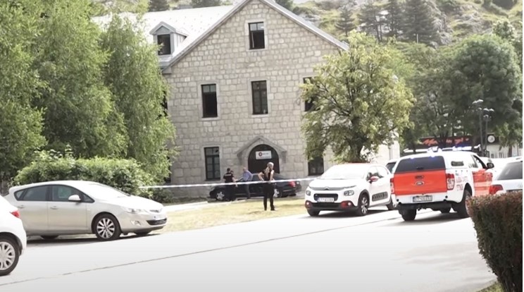 (VIDEO) POGINULI PRIPADNICI ŠKALJARSKOJ KLANA Detalji eksplozije na Cetinju: Tri osobe povrijeđene, među njima i starija žena