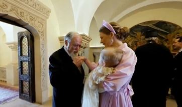 (VIDEO) "BLAGOSLOVENA DA SI" Pogledajte kako je izgledalo krštenje srpske princeze Marije