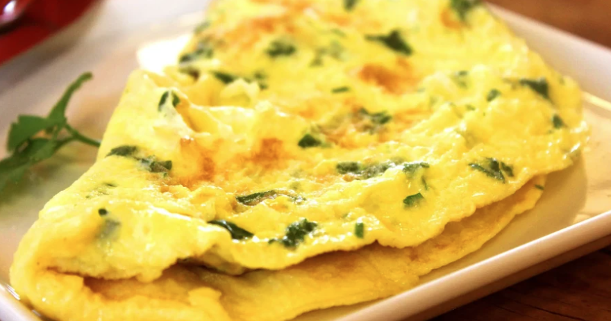 DORUČAK ZA PET MINUTA Omlet sa prazilukom i sirom