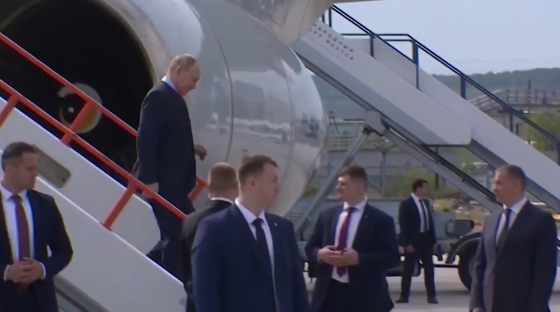 (FOTO/VIDEO) NAKON 24 GODINE Putin stigao u Sjevernu Koreju, dočekao ga Kim Džong Un