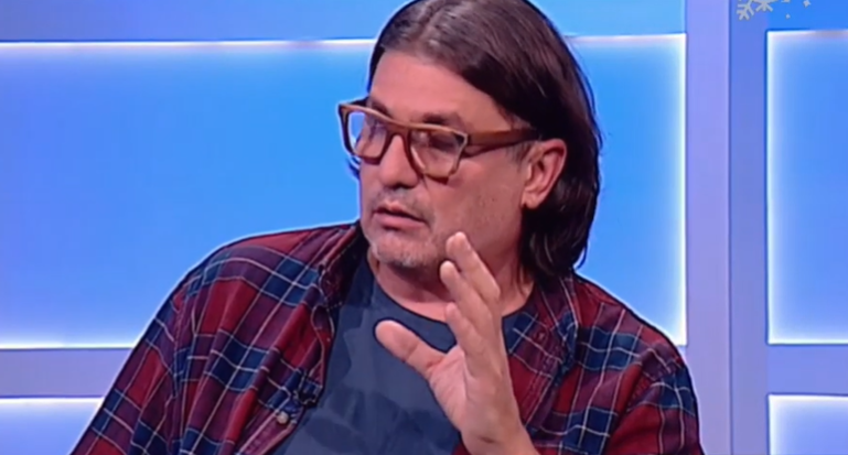 "SVAKA MU JE KA NJEGOŠEVA" Rambo Amadeus danas slavi 61. rođendan, a ovo su njegovih 17 pravila za srećan život