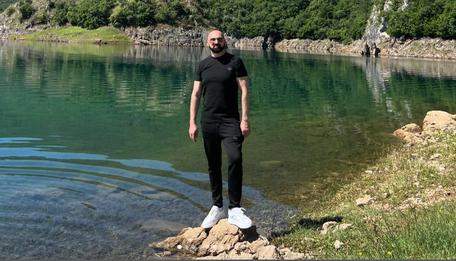 (VIDEO/FOTO) VASPITAČ, OSUĐENIK I MULTIMILIONER Ko je Ramo Isak, koji je po skandalima nadmašio i najveće majstore te vještine u BiH