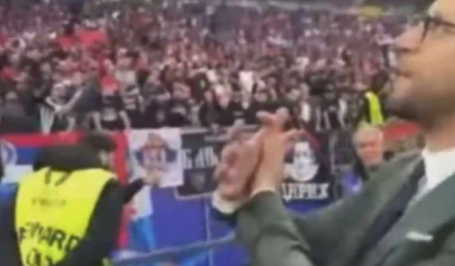 (VIDEO) SKANDAL BEZ PRESEDANA U NJEMAČKOJ Novinar provocirao Srbe dvoglavim orlom, čeka se hitna reakcija UEFA