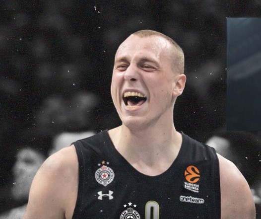 EMOTIVNA PORUKA CRNO-BIJELIH Smailagić napustio Partizan