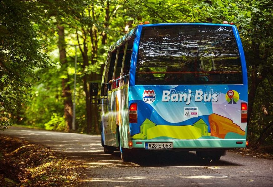 SVAKOG DANA AUTOBUSOM NA BANJ BRDO Karta košta samo 1 KM, a za ove putnike je besplatna