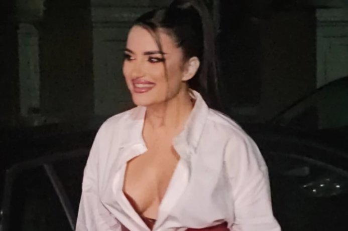 BARBARA BOBAK ISTURILA GRUDI Pjevačica došla na snimanje emisije u nikad slobodnijem izdanju