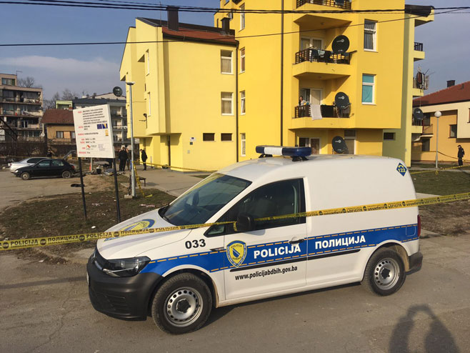 NIJE BIO NA DUŽNOSTI U policajca iz Brčkog ispalio 7 metaka