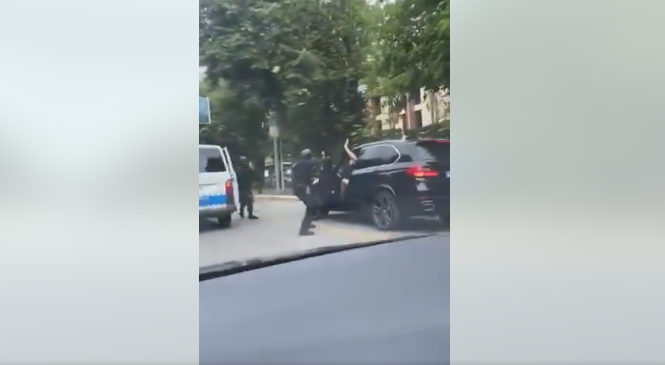POLICIJA GA PRESRELA NA ULICI Predložen pritvor Rajku Paviću zbog iznude