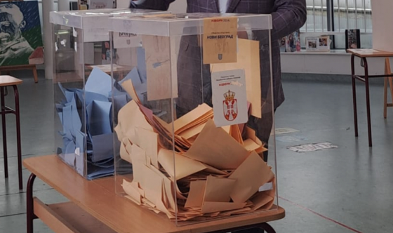 BIRALIŠTA ZATVORENA U Srbiji su danas održani lokalni izbori, u toku brojanje glasova