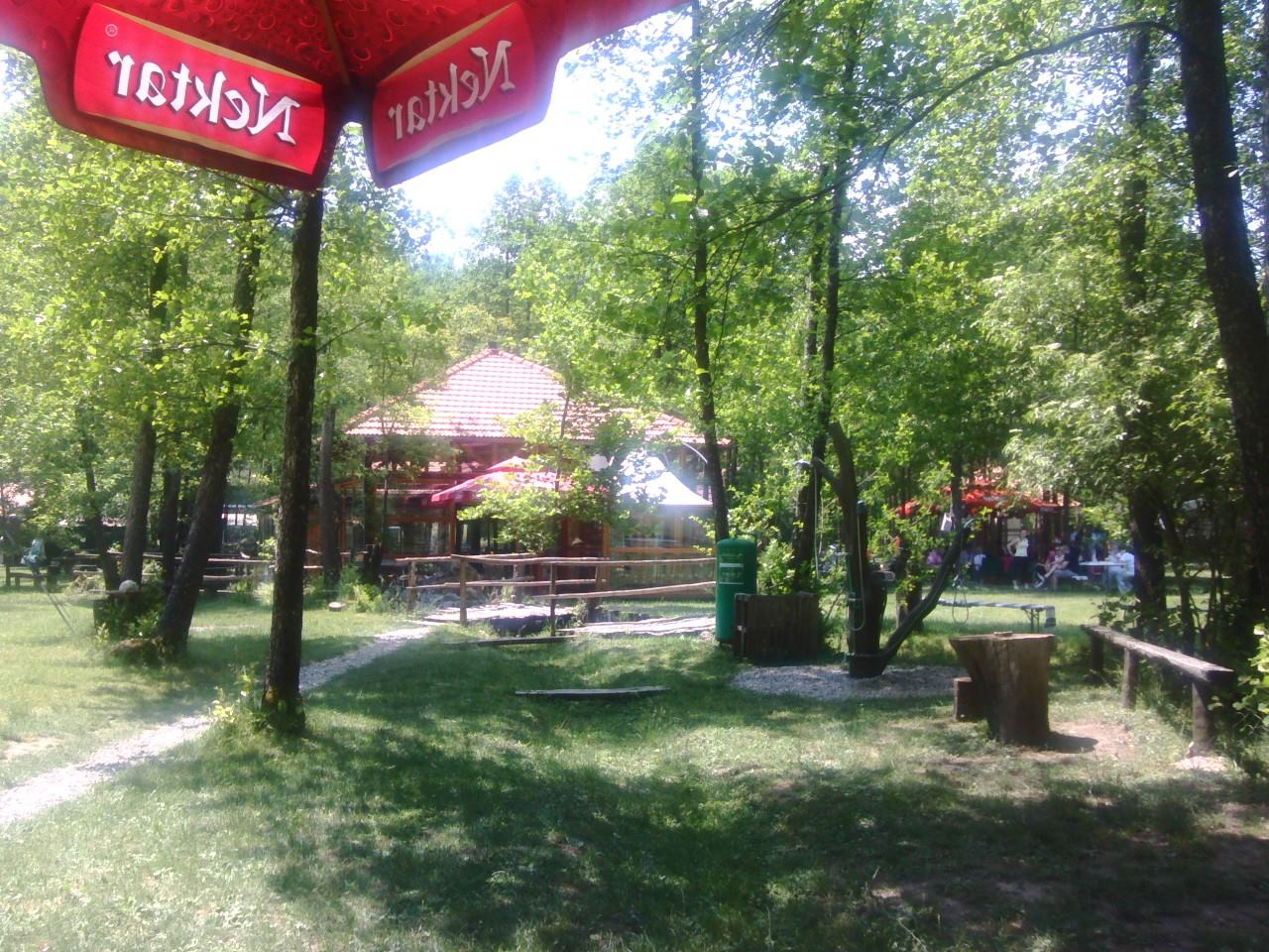 PARKOVI PRIRODE PRAZNE NOVČANIK Za Jaružane 27 KM, a za Mlinsku Rijeku 25 maraka: Pljačka banjalučkih osnovaca kroz organizovanje izleta
