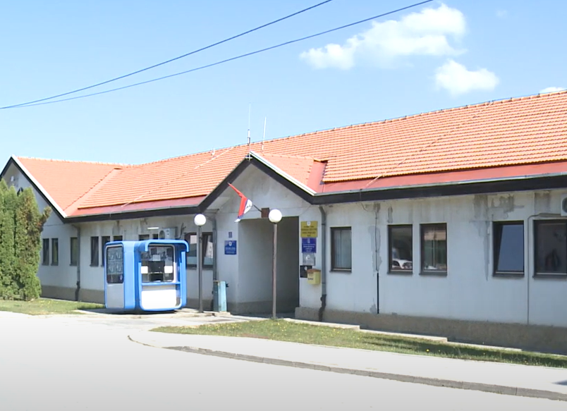 PUCAO PO PALAMA Policija uhapsila muškarca zbog izazivanja opšte opasnosti