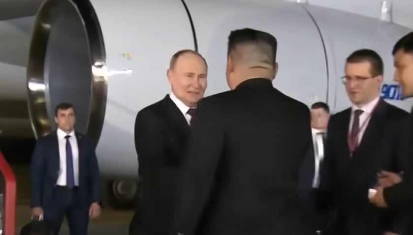 PUTIN I KIM POČELI RAZGOVORE U PJONGJANGU Poznato koja pitanja su na stolu