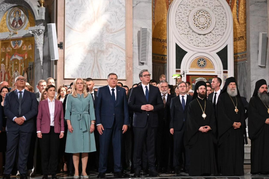 DONOSIMO SVIH 49 TAČAKA USVOJENE DEKLARACIJE 15. februar Dan državnosti Srpske i Srbije: Sabor će se održavati svake dvije godine