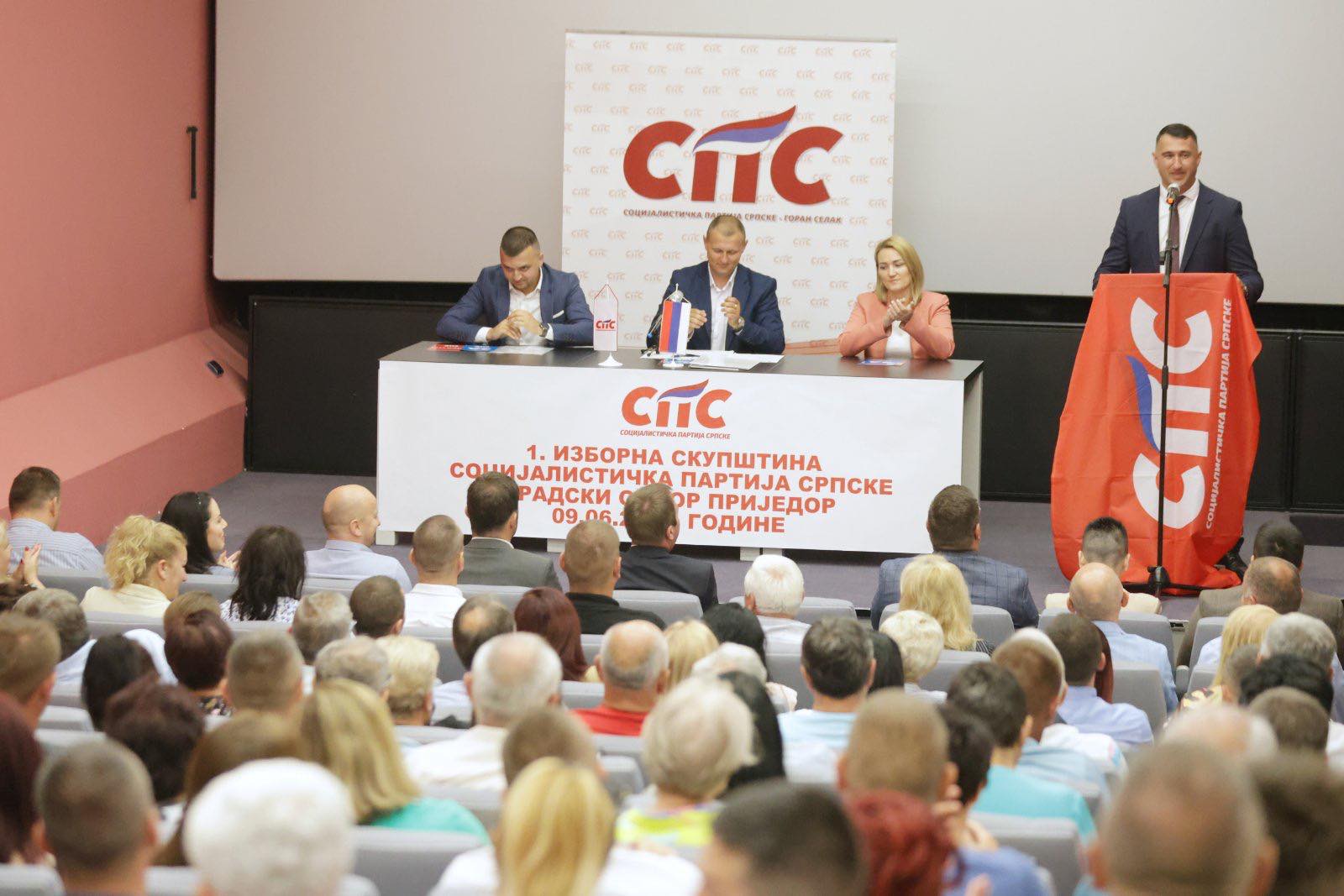 (FOTO) SPS SVAKODNEVNO RASE U KRAJINI Duško Miletić na čelu prijedorske Socijalističke partije Srpske