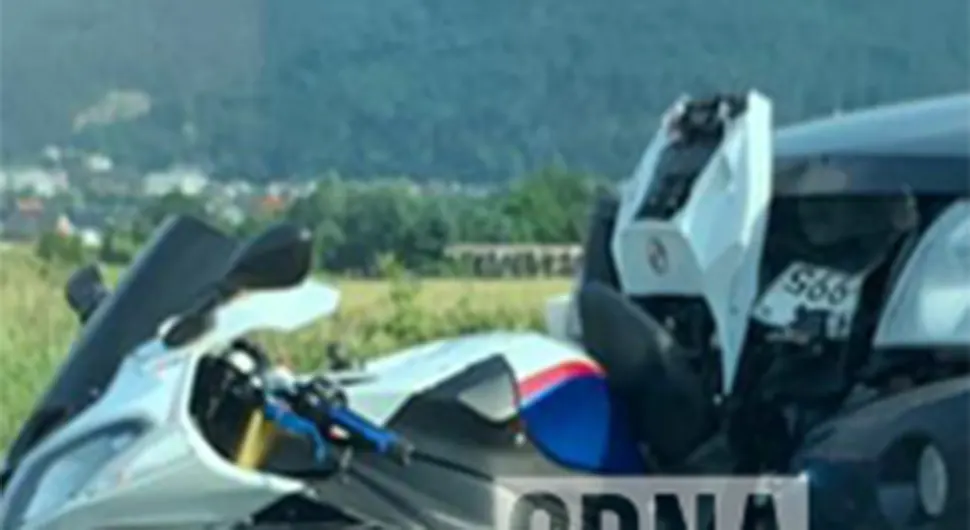 SAOBRAĆAJKA KOD ŽEPČA Motorista povrijeđen u teškoj nesreći