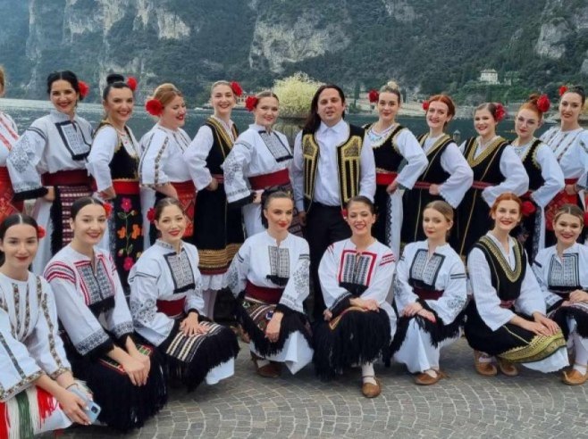 (FOTO) JEDINI PREDSTAVNIK IZ REPUBLIKE SRPSKE Zlato za hor "Banjalučanke" na takmičenju u Rimu