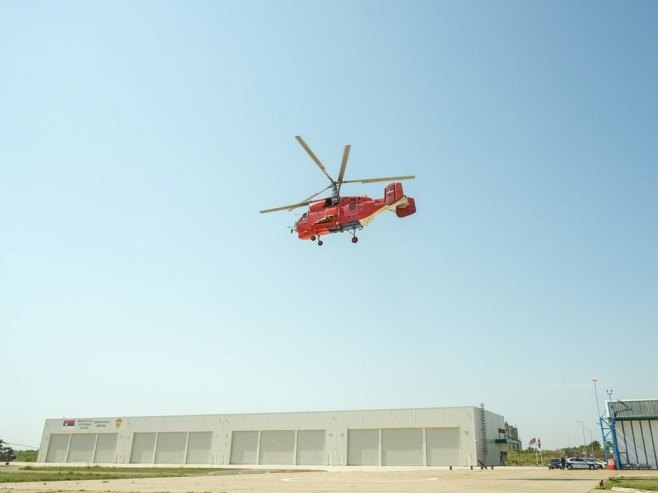 NE NAZIRE SE RJEŠENJE Prijeti izbijanje novih požara, helikopter iz Srbije "predaleko" od BiH