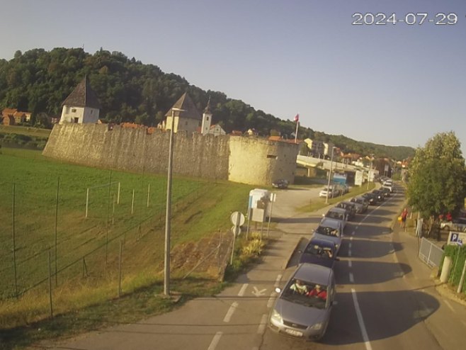 JEK TURISTIČKE SEZONE Spremite se za čekanje na granicama