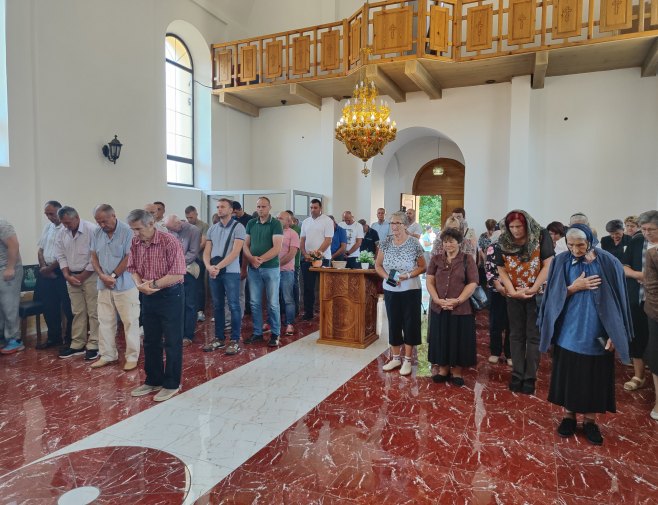 NJIHOVA ŽRTVA NE SMIJE BITI ZABORAVLJENA Dan stradanja srpskog stanovništva u Trnovu