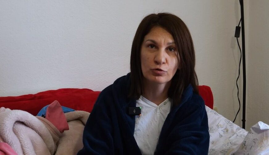 (VIDEO) "OTVORENIH OČIJU ČEKAM SVOJ KRAJ" Milica je radila po 15 sati dnevno, a danas bespomoćna leži na postelji