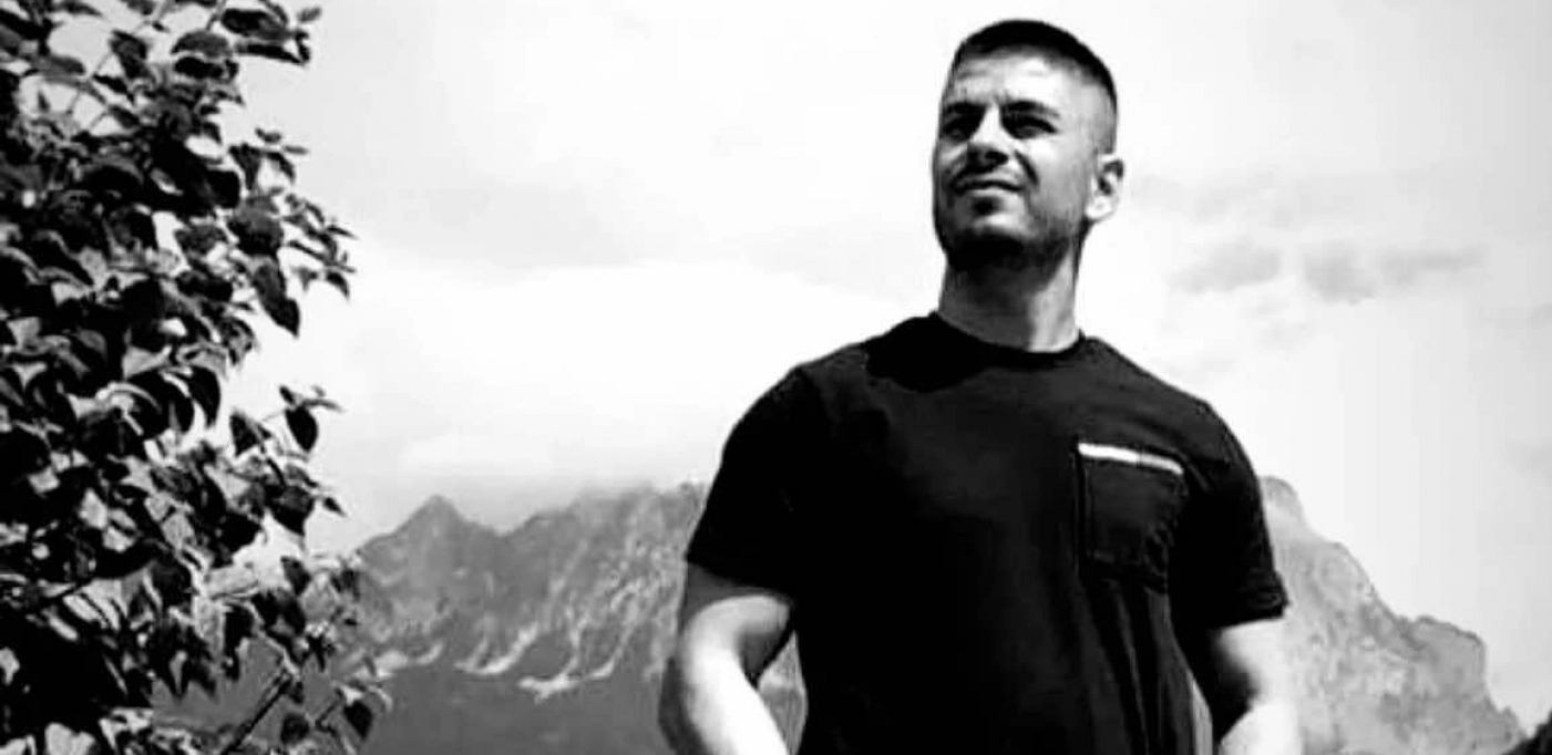 (FOTO) "SOKOLE MOJ MILI..." Potresna poruka rođene sestre ubijenog policajca