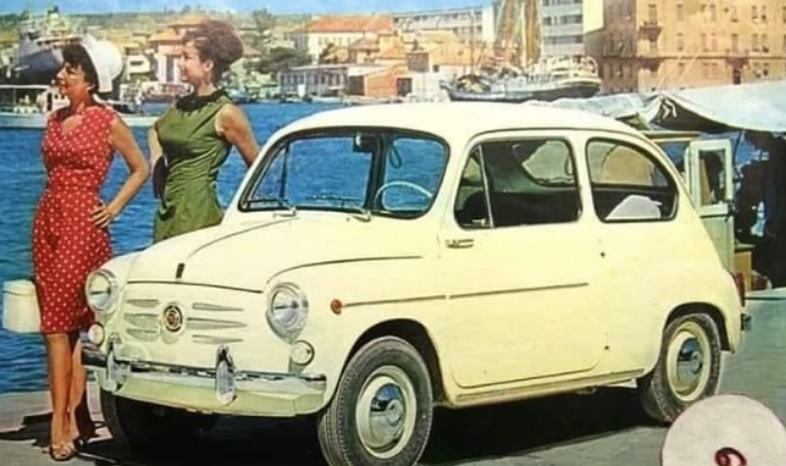 (FOTO) JUGOPLASTIKA SANDALE, VOŽNJA ZASTAVOM DO MORA, RAZGLEDNICE Kako su nekada izgledala ljetovanja u Jugoslaviji koja danas bude nostalgiju