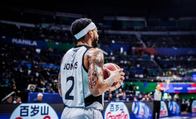 ROK DO ČETVRTKA Poznato koliko će Partizan zaraditi ukoliko neki NBA klub želi Džonsa